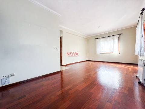 Moradia Isolada T5 Venda em Ermesinde,Valongo