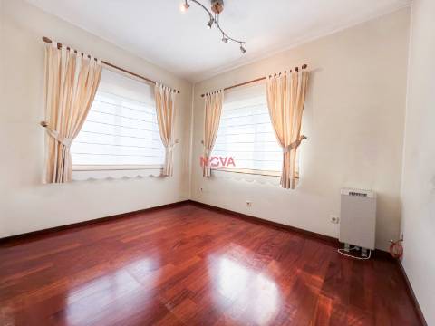 Moradia Isolada T5 Venda em Ermesinde,Valongo