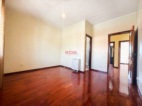 Moradia Isolada T5 Venda em Ermesinde,Valongo