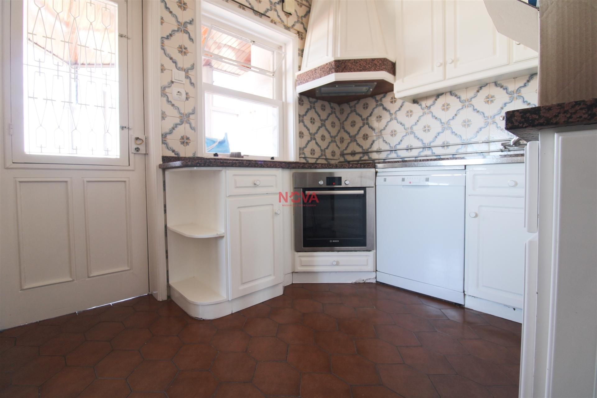 Andar Moradia T3 Arrendamento em Ermesinde,Valongo