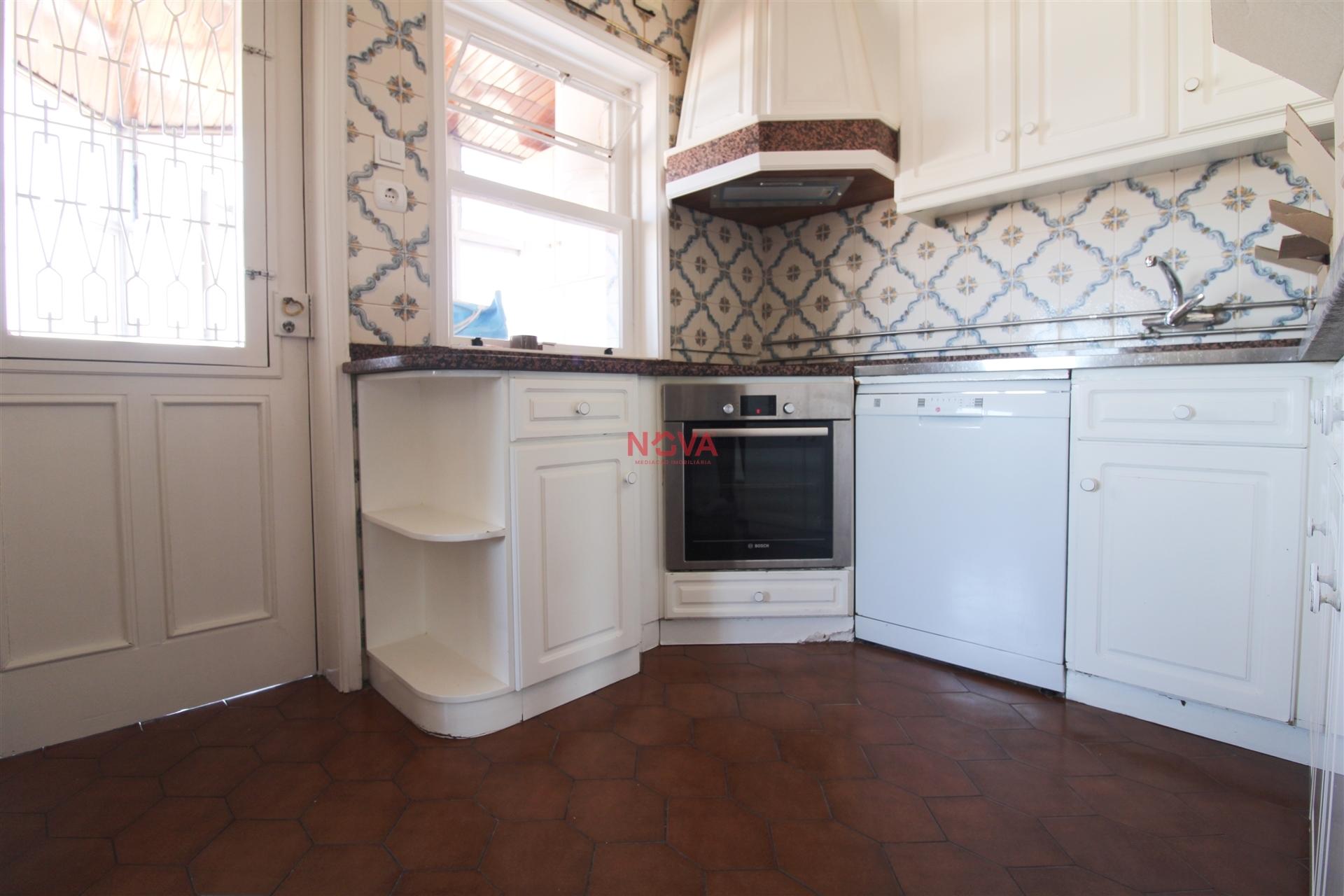 Andar Moradia T3 Arrendamento em Ermesinde,Valongo