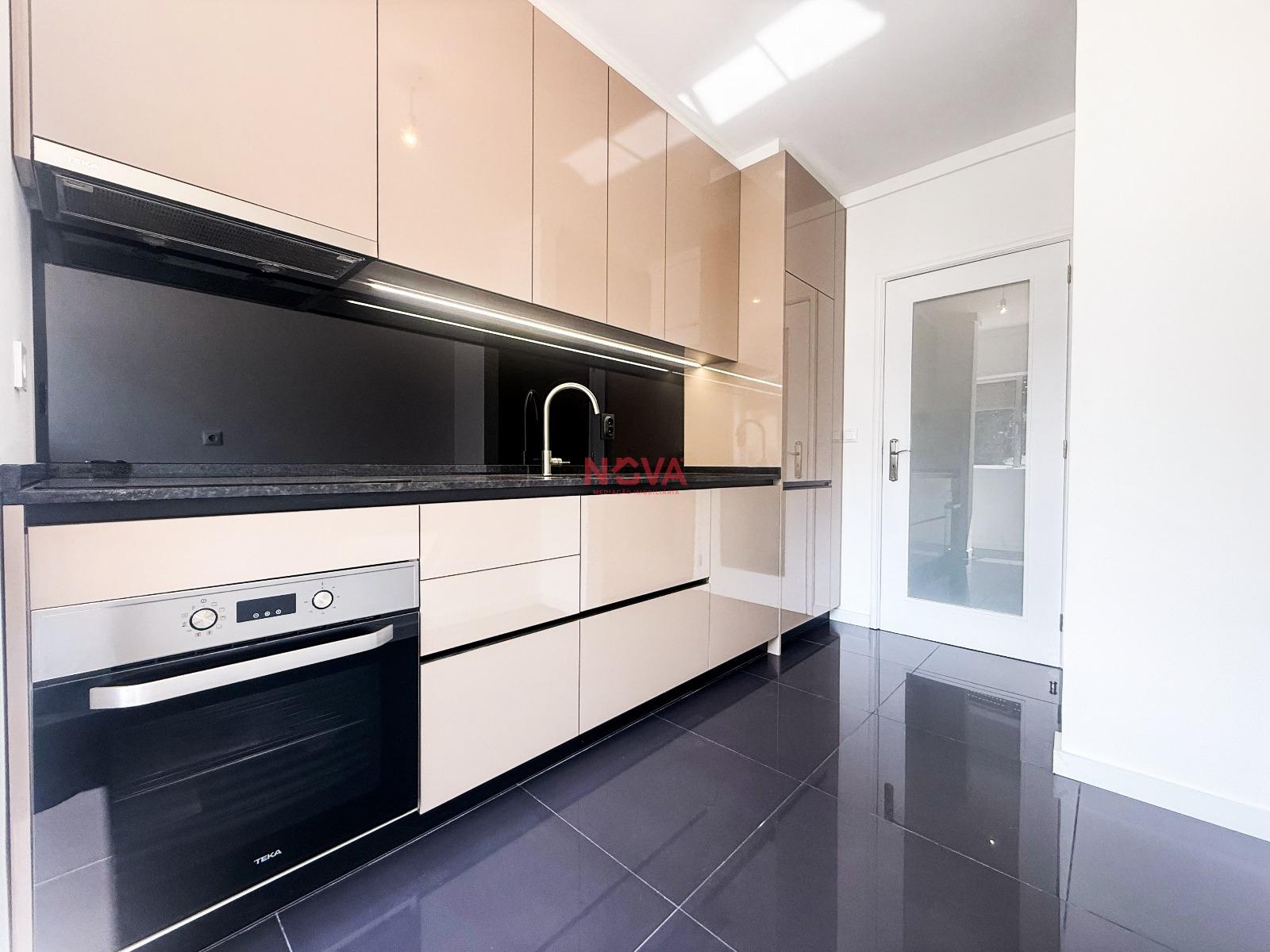 Apartamento T3 Venda em Custóias, Leça do Balio e Guifões,Matosinhos