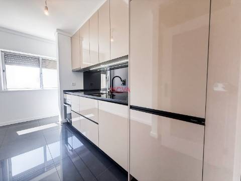 Apartamento T3 Venda em Custóias, Leça do Balio e Guifões,Matosinhos