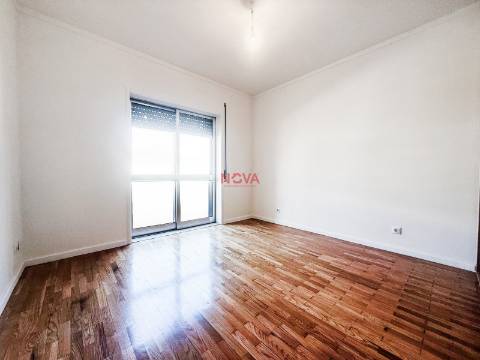 Apartamento T3 Venda em Custóias, Leça do Balio e Guifões,Matosinhos