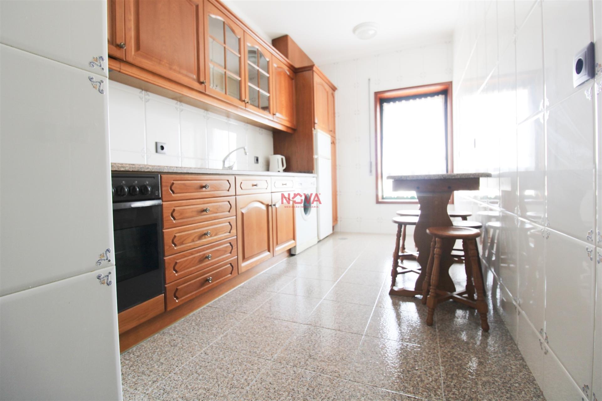 Apartamento T2 Arrendamento em Póvoa de Varzim, Beiriz e Argivai,Póvoa de Varzim