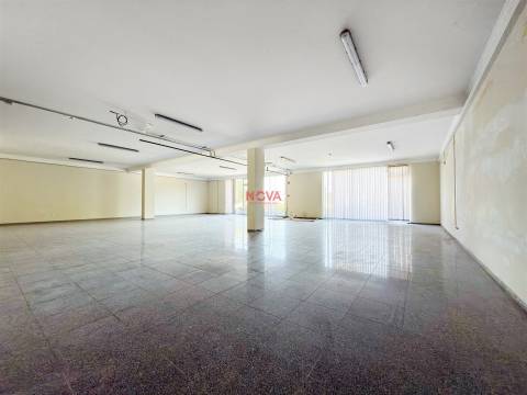 Loja  Venda em Cedofeita, Santo Ildefonso, Sé, Miragaia, São Nicolau e Vitória,Porto