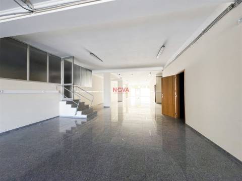 Loja  Venda em Cedofeita, Santo Ildefonso, Sé, Miragaia, São Nicolau e Vitória,Porto