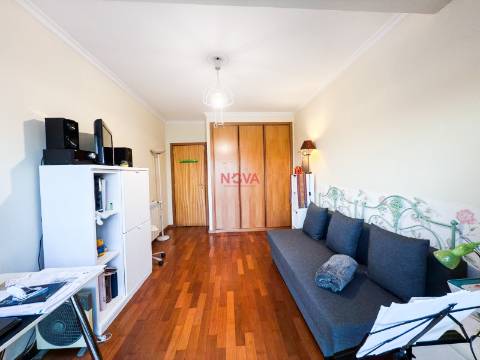 Apartamento T3 Venda em Ermesinde,Valongo