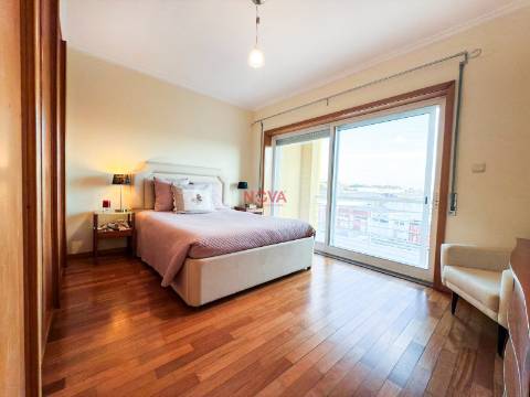 Apartamento T3 Venda em Ermesinde,Valongo