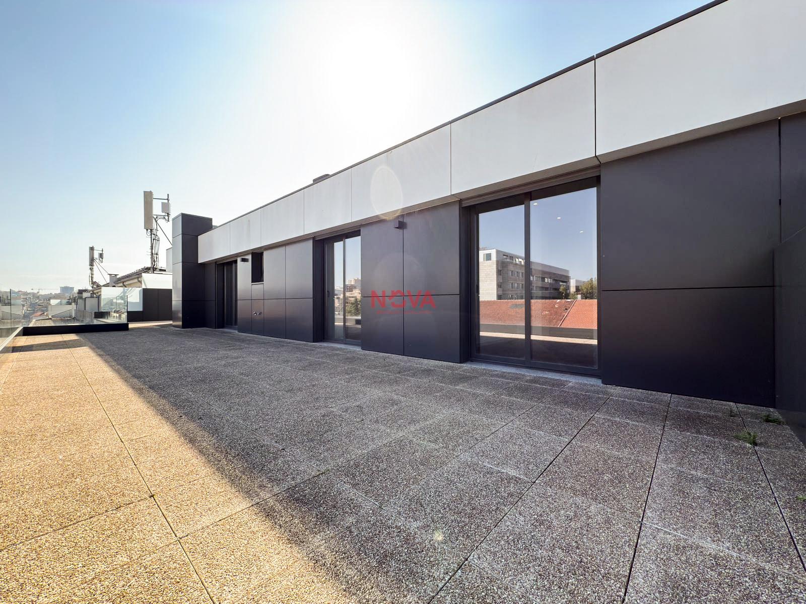 Apartamento T4 Venda em Ramalde,Porto