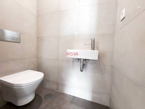 Apartamento T3 Venda em Ramalde,Porto