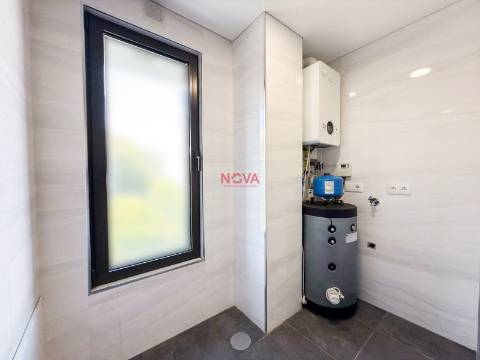 Apartamento T3 Venda em Ramalde,Porto