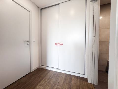 Apartamento T3 Venda em Ramalde,Porto