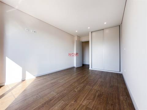 Apartamento T3 Venda em Ramalde,Porto