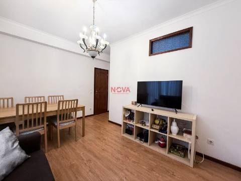 Apartamento T2 Venda em Gondomar (São Cosme), Valbom e Jovim,Gondomar