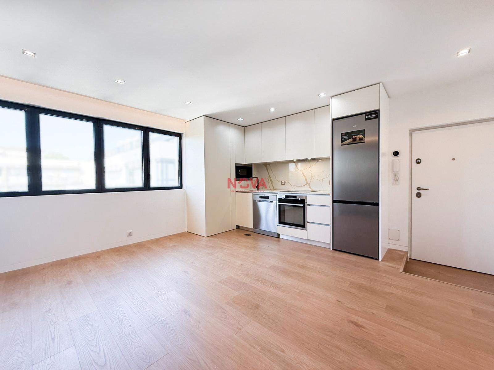 Apartamento T3 Venda em Lordelo do Ouro e Massarelos,Porto