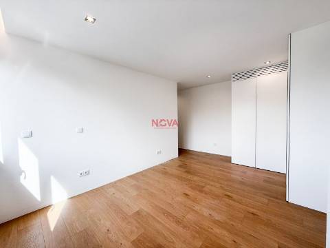 Apartamento T3 Venda em Lordelo do Ouro e Massarelos,Porto