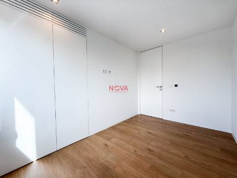 Apartamento T3 Venda em Lordelo do Ouro e Massarelos,Porto