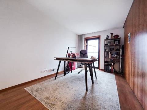 Apartamento T2 Venda em Paranhos,Porto