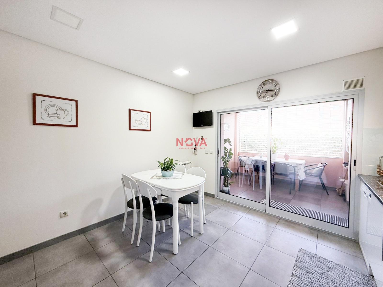 Moradia em Banda T3 Venda em Antas e Abade de Vermoim,Vila Nova de Famalicão