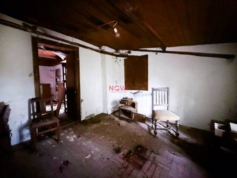 Moradia Isolada T2 Venda em Canedo de Basto e Corgo,Celorico de Basto