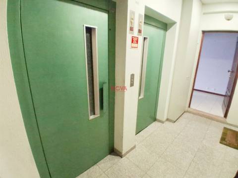 Apartamento T2 Venda em Baguim do Monte (Rio Tinto),Gondomar