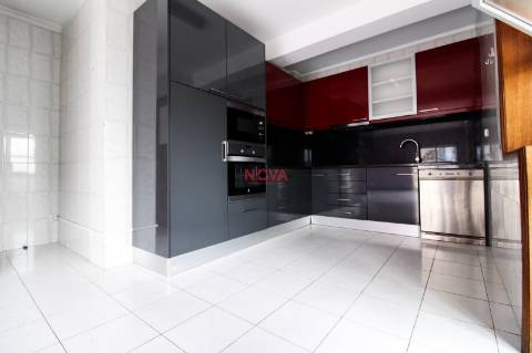 Apartamento T2 Venda em Baguim do Monte (Rio Tinto),Gondomar