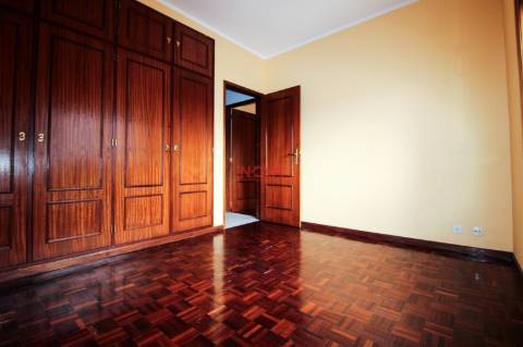 Apartamento T2 Venda em Baguim do Monte (Rio Tinto),Gondomar