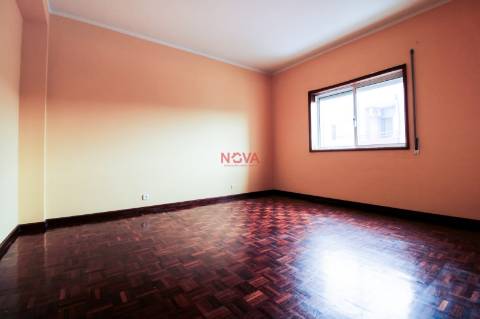 Apartamento T2 Venda em Baguim do Monte (Rio Tinto),Gondomar