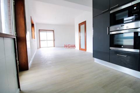 Apartamento T2 Venda em Baguim do Monte (Rio Tinto),Gondomar