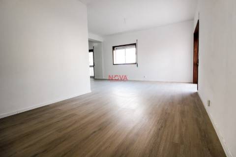Apartamento T2 Venda em Baguim do Monte (Rio Tinto),Gondomar