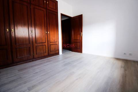 Apartamento T2 Venda em Baguim do Monte (Rio Tinto),Gondomar