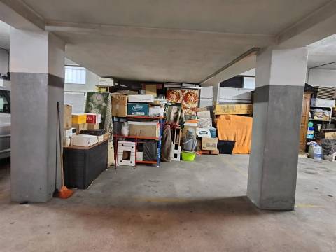 Apartamento T2 Arrendamento em Rio Tinto,Gondomar