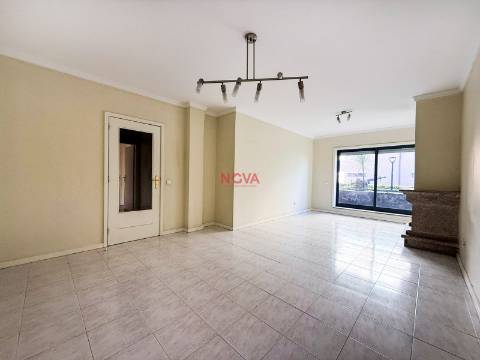 Apartamento T2 Venda em Valongo,Valongo