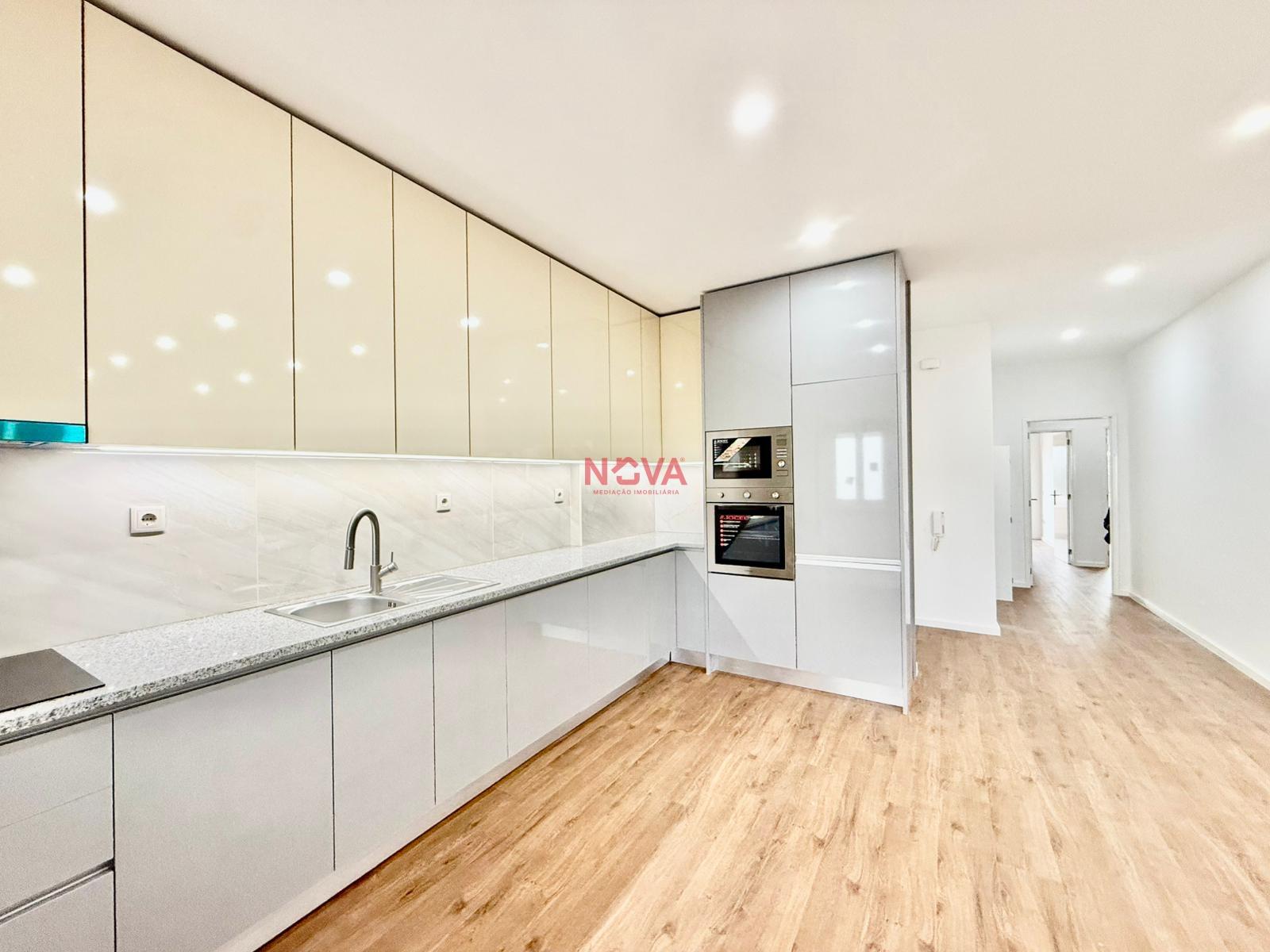 Apartamento T3 Venda em Águas Santas,Maia