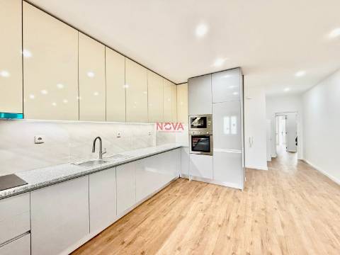 Apartamento T3 Venda em Águas Santas,Maia