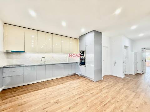 Apartamento T3 Venda em Águas Santas,Maia