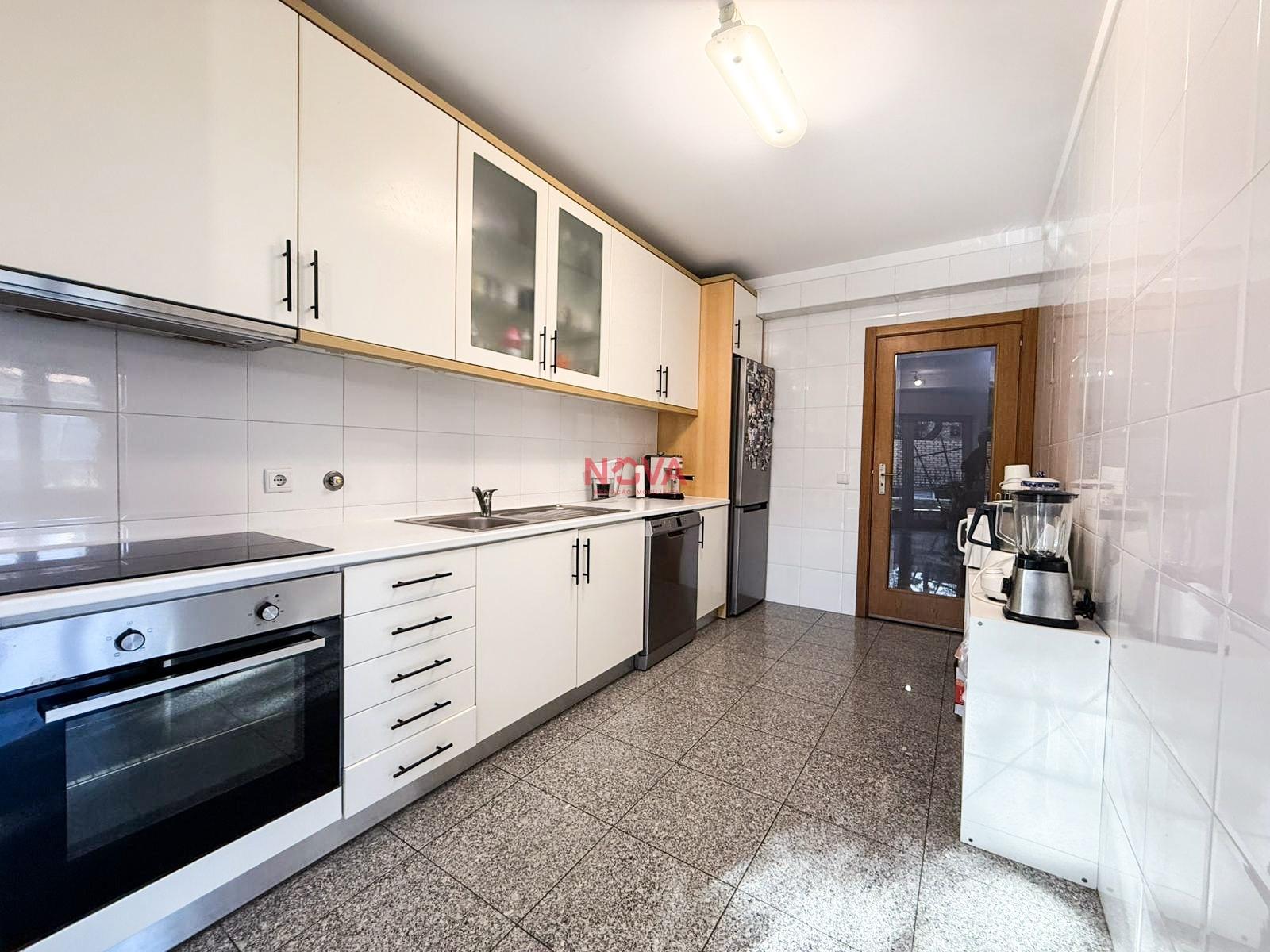 Apartamento T2 Venda em Ermesinde,Valongo