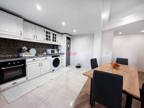 Apartamento T3 Venda em Ermesinde,Valongo