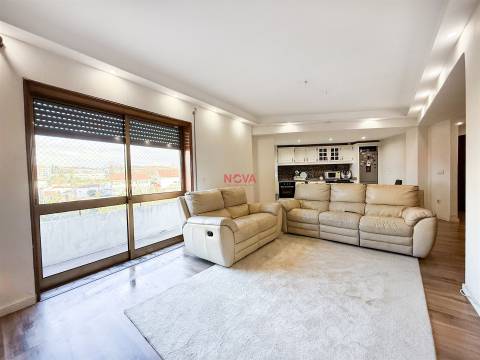 Apartamento T3 Venda em Ermesinde,Valongo