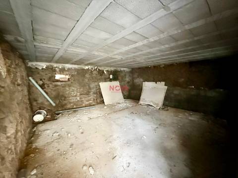 Moradia em Banda T2 Venda em Veade, Gagos e Molares,Celorico de Basto