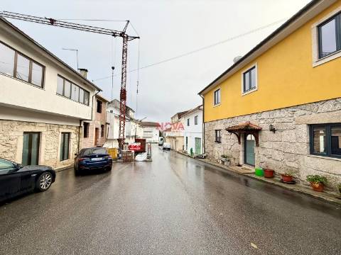 Moradia em Banda T2 Venda em Veade, Gagos e Molares,Celorico de Basto