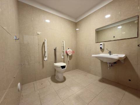 Loja  Arrendamento em Valongo,Valongo