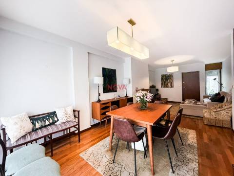 Moradia em Banda T4 Venda em Gondomar (São Cosme), Valbom e Jovim,Gondomar