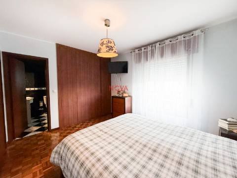 Moradia em Banda T4 Venda em Gondomar (São Cosme), Valbom e Jovim,Gondomar