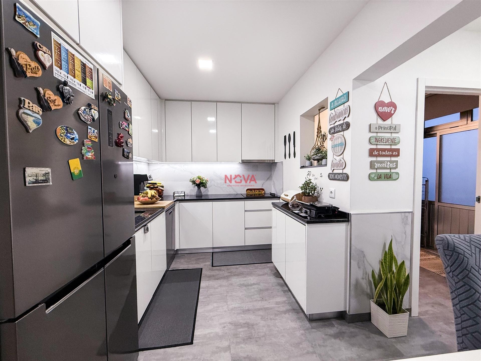 Apartamento T3 Venda em Ermesinde,Valongo