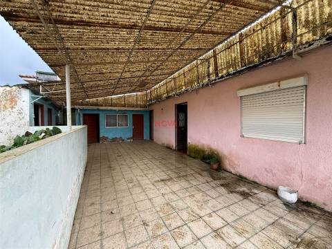 Moradia Geminada T2 Venda em Reguenga,Santo Tirso