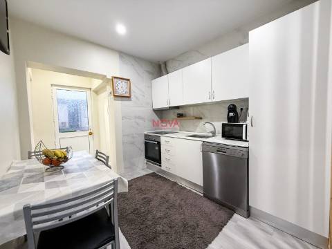 Moradia em Banda T1+1 Venda em Ermesinde,Valongo