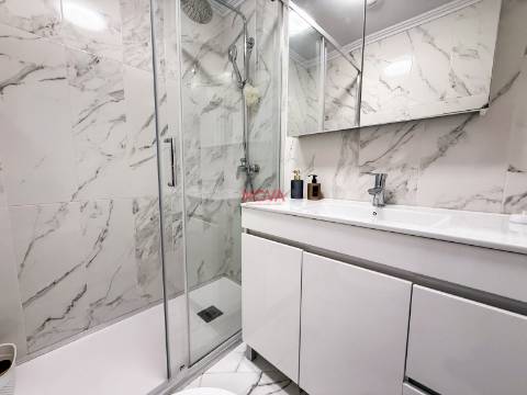 Moradia em Banda T1+1 Venda em Ermesinde,Valongo