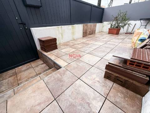 Moradia em Banda T1+1 Venda em Ermesinde,Valongo